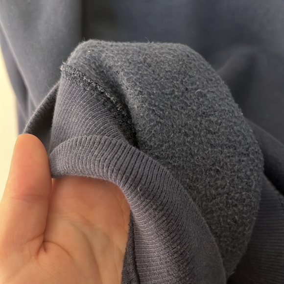 Embroidered MAMA sweatshirt - Picture 7 of 7